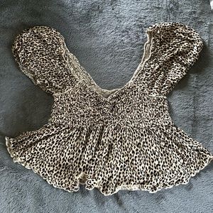 urban outfitters leopard top
